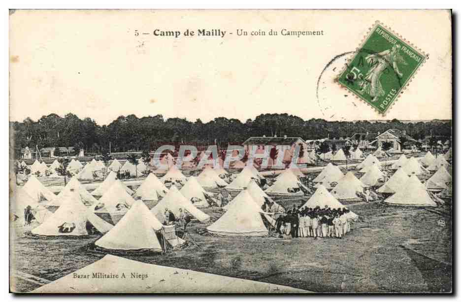 CPA Militaria CAmp de Mailly Un coin du campement