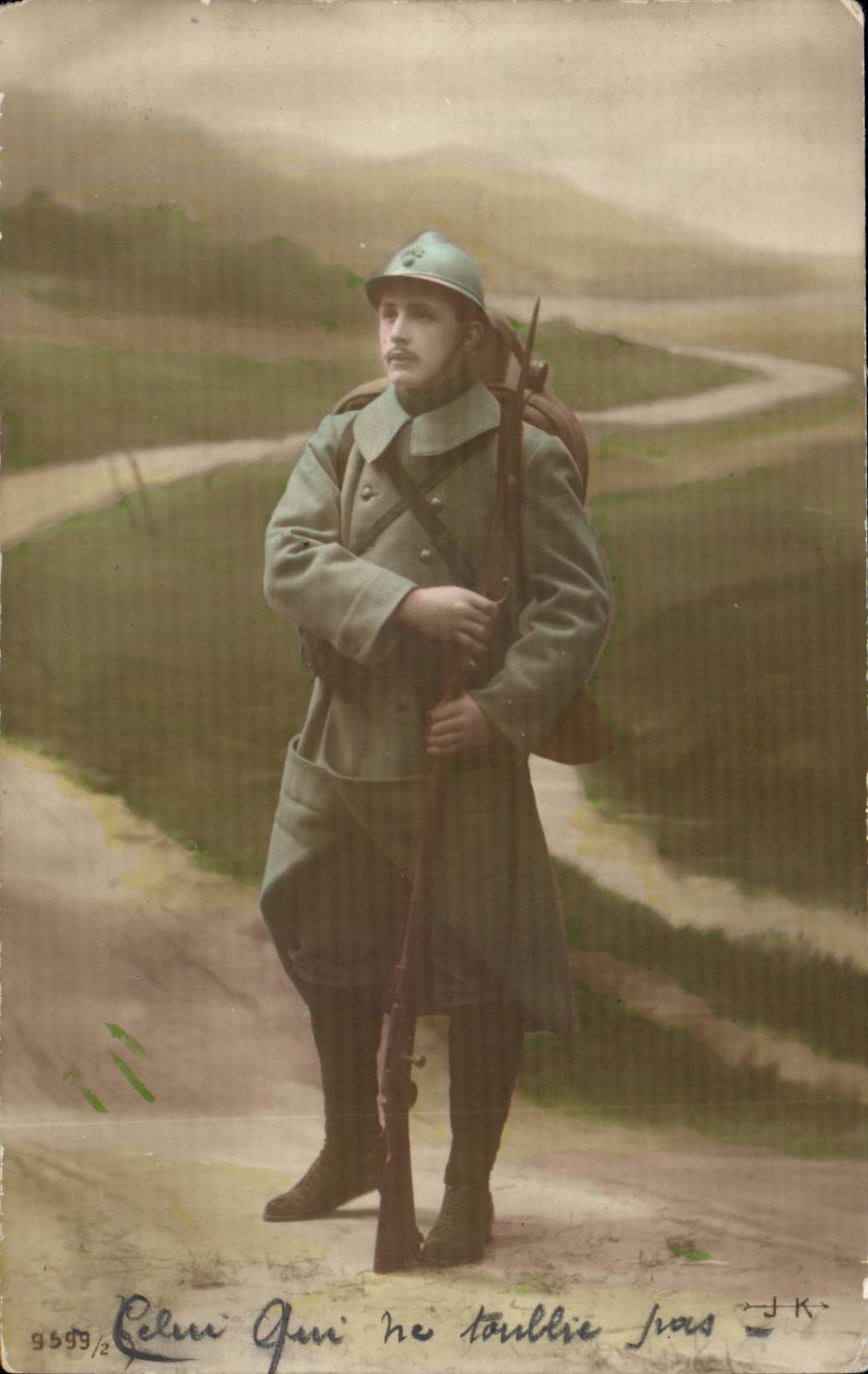 CPA Fantaisie Militaria Patriotique Soldat