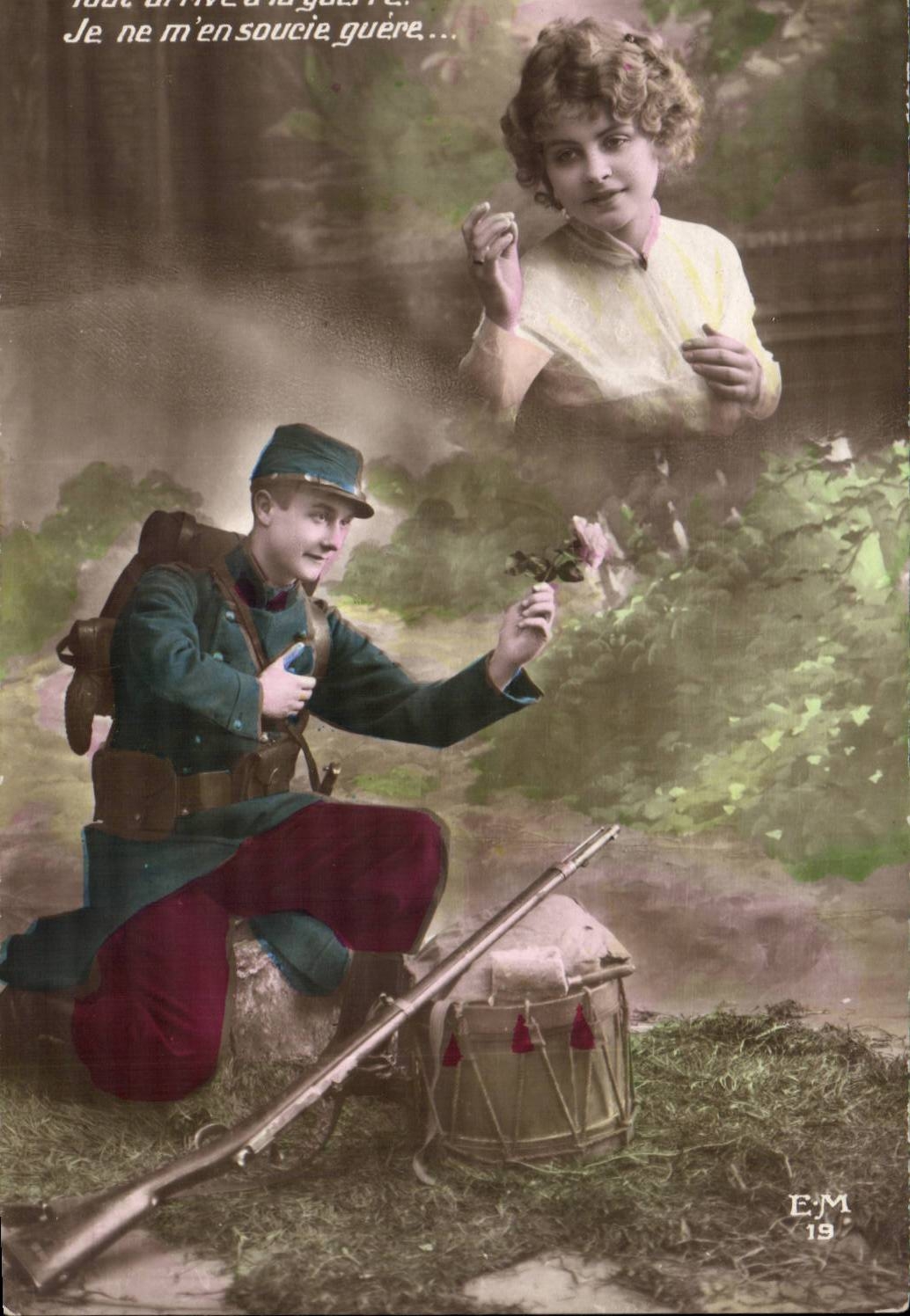 CPA Fantaisie Militaria Patriotique Soldat Tout arrive a la guerre 