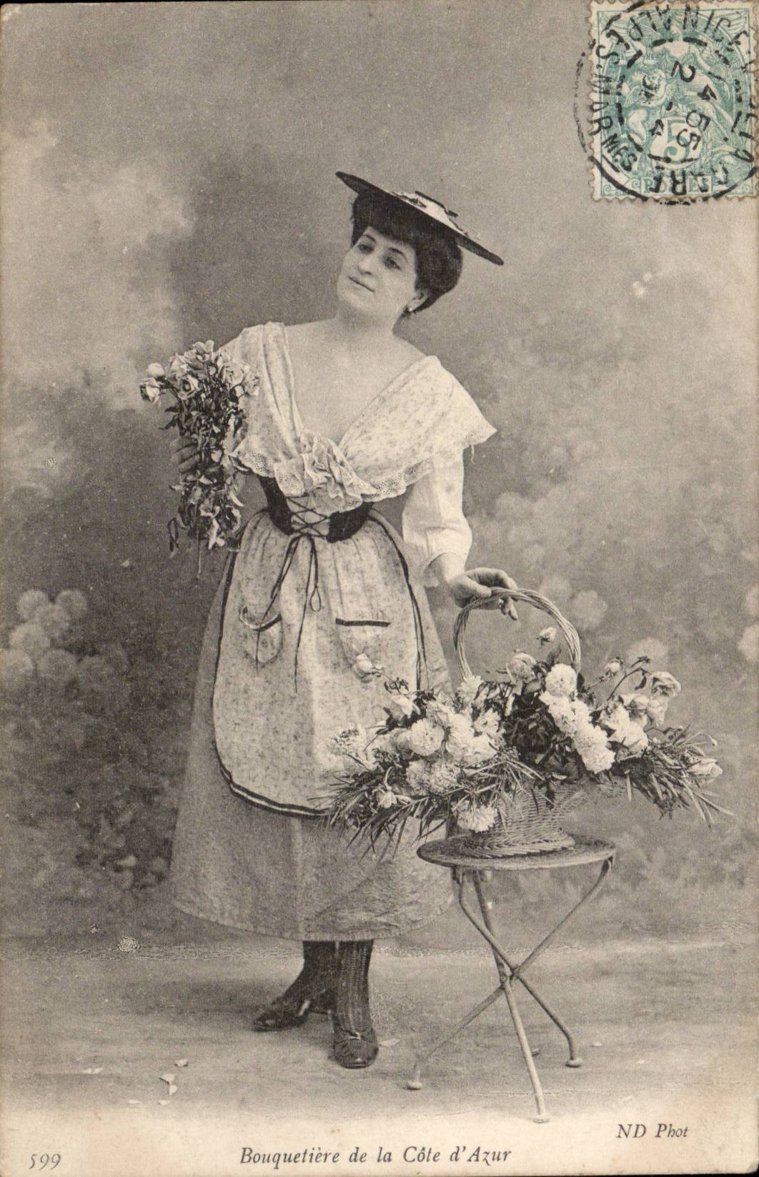 CPA Fantaisie Bouquetiere de la cote d'azur TOP (petits metiers)