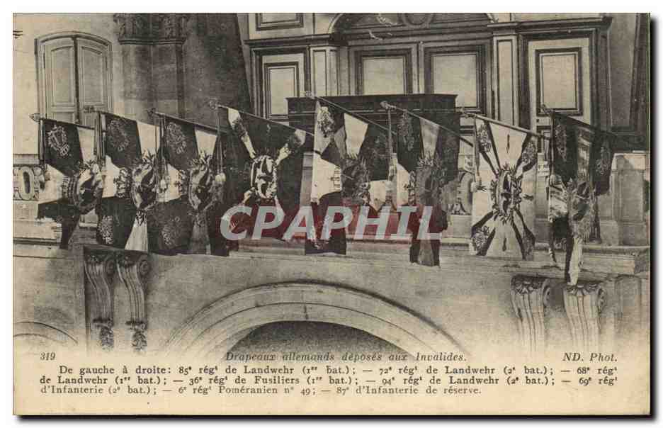 Paris 7 - Drapeau alemands deposes sur Invalides - CPA 