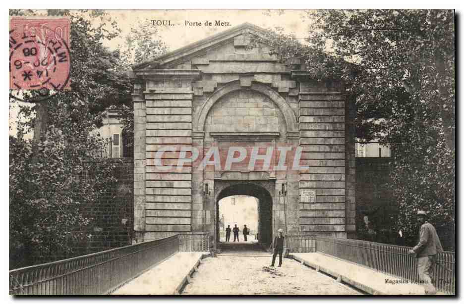 Toul - Porte de Metz - CPA 