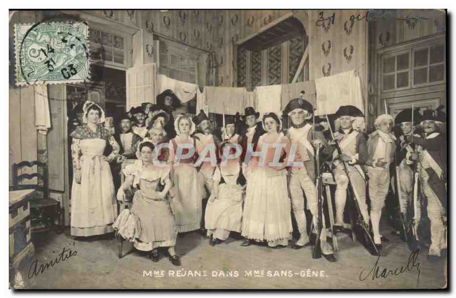 Costumes - Theatre - Mme Rejane dans Mme sans Gene - CPA 