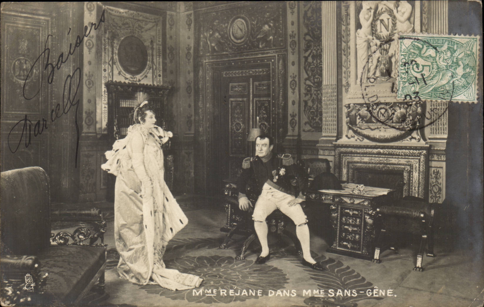 Costumes - Theatre - Mme Rejane dans Mme sans Gene - CPA 