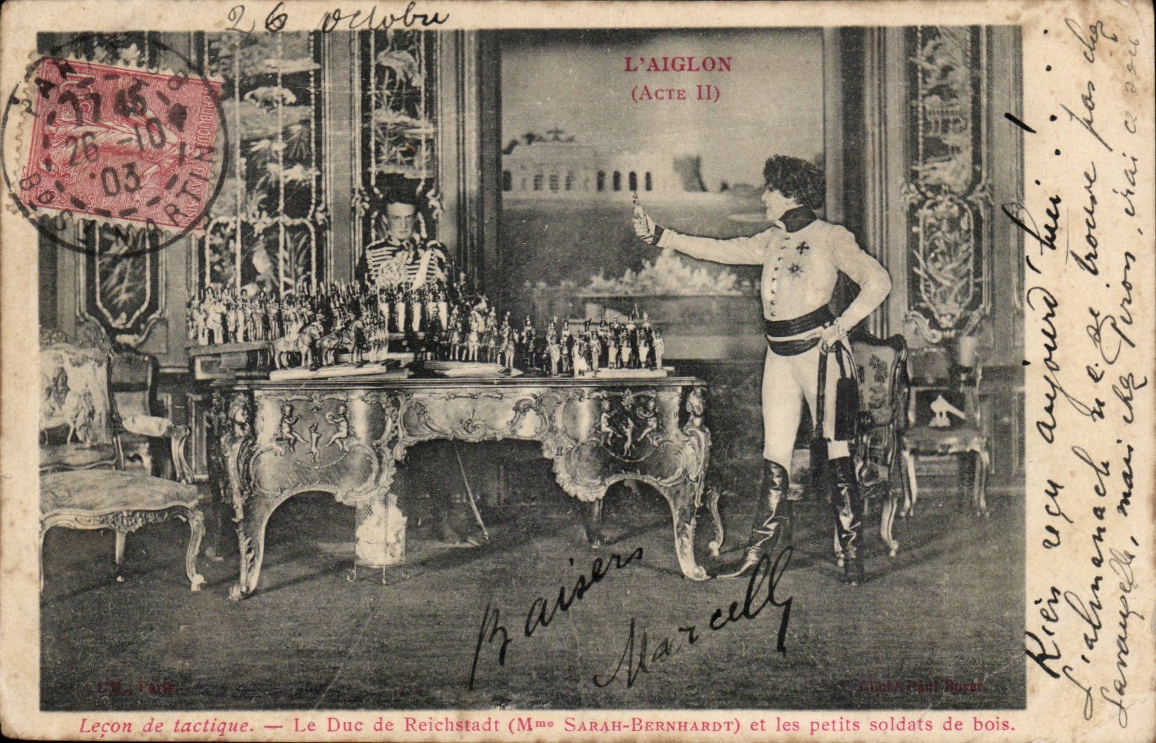 Leçon de tactique — Le Duc de Reichstadt (Mme Sarah-Bernhardt) et les petits soldats de bois — L'AIGLON (Acte II) — Éditeur Paul Rivet, Paris
