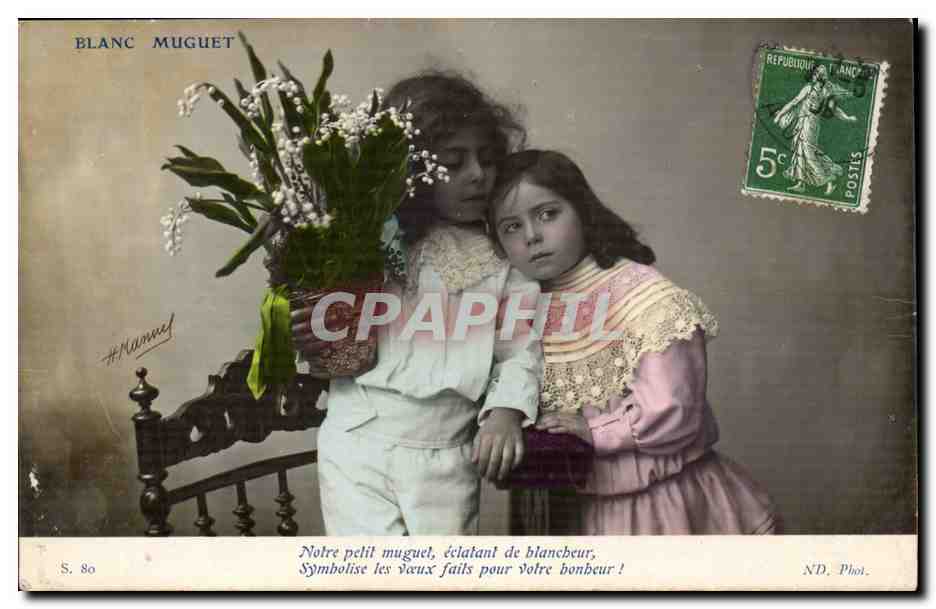 Deux jeunes filles avec un bouquet de muguet — Blanc Muguet — Série 80 — ND. Phot.