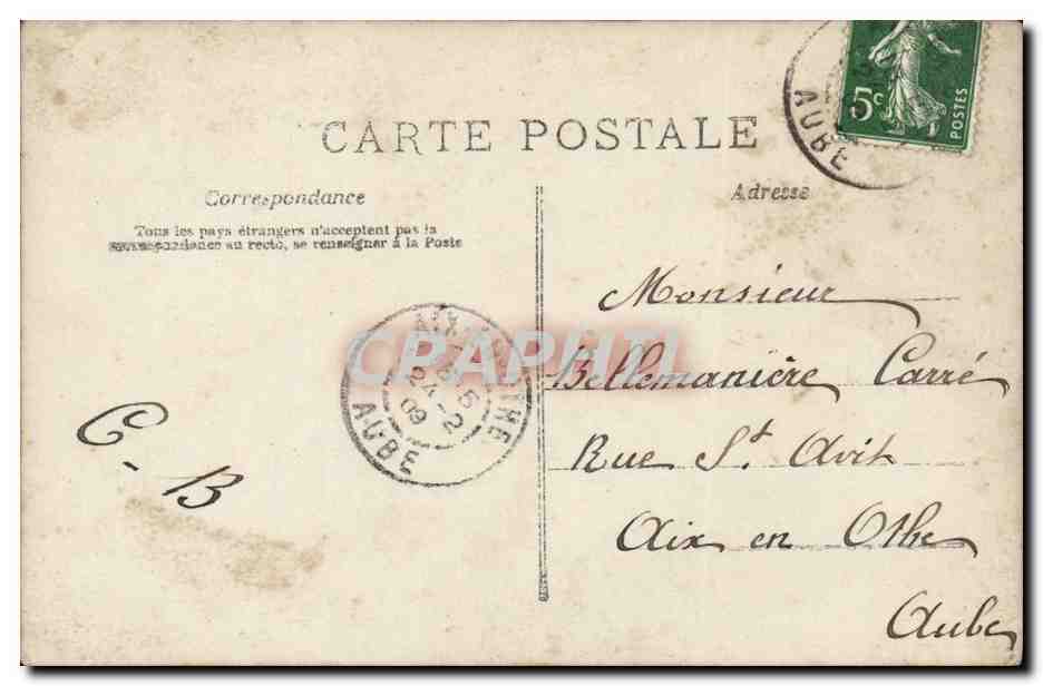 Mujer en vestido azul con ramo de rosas — Tarjeta postal antigua n°560 — editor A. MARY — Reverso