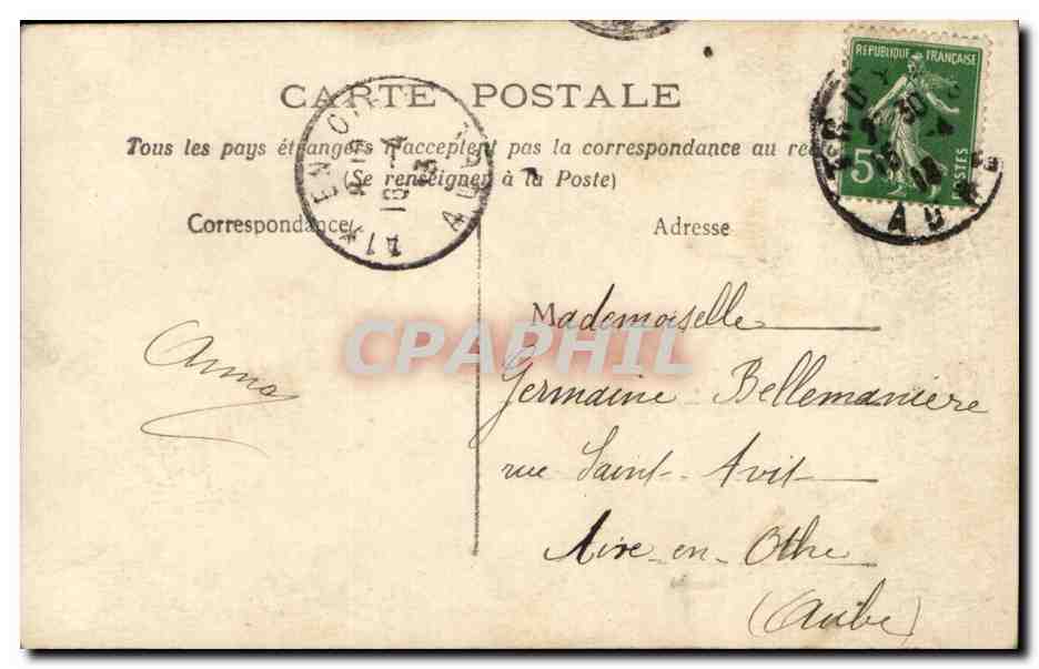 Jeune femme en robe blanche tenant un bouquet — 'Heureux Anniversaire' — Irisa, n° 2842 — Reverso