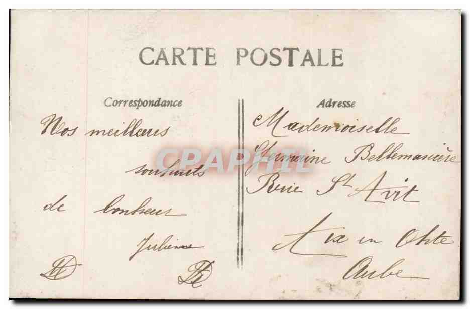 Joven mujer sonriente — Feliz Año — editor CPB n°704/1 — Reverso