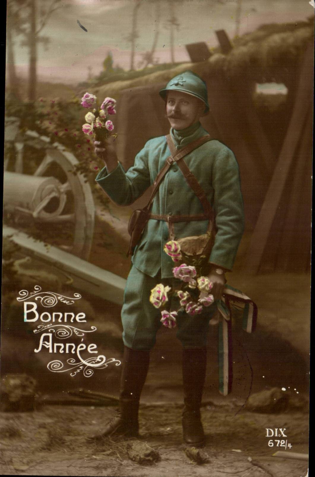 Soldat en uniforme — tenant des roses — éditeur DIX n° 672/4