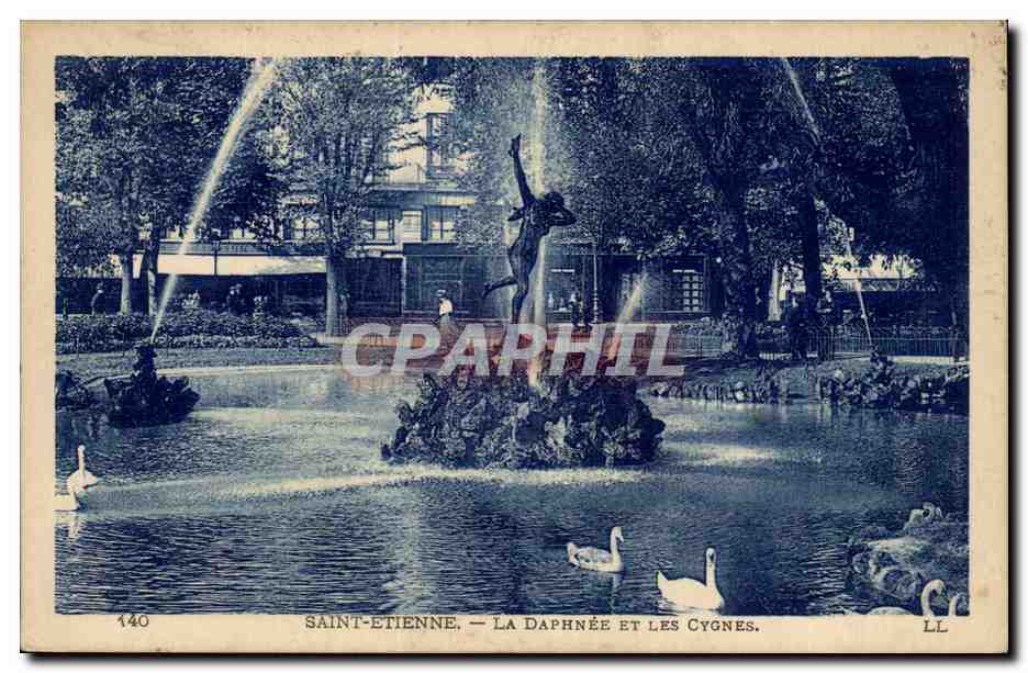 Saint Etienne CPA La daphne et les cygnes (swan)