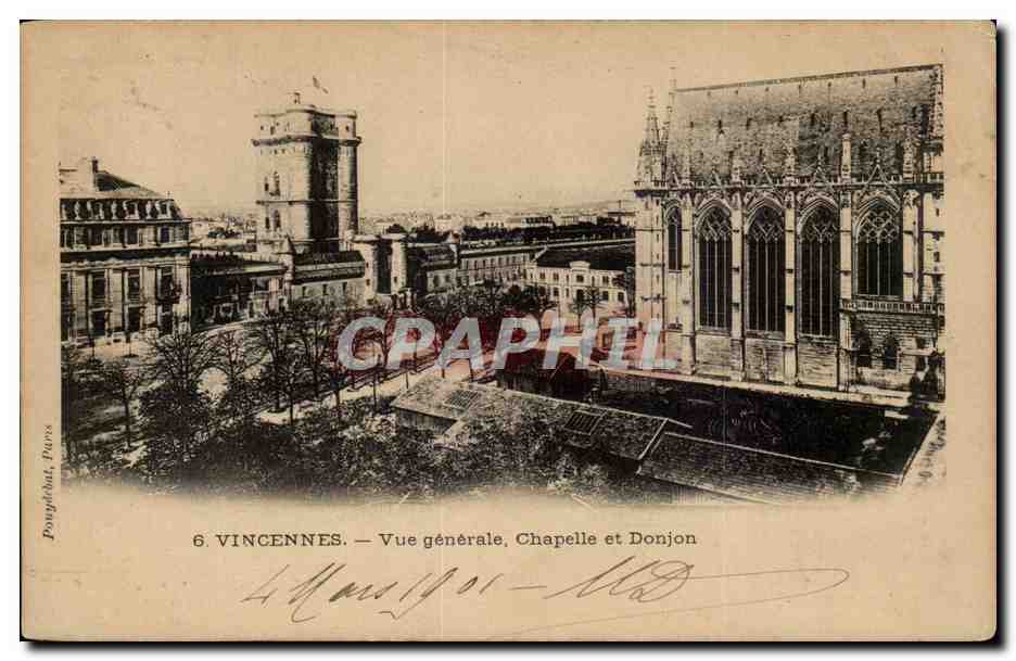 Vincennes CPA Vue generale Chapelle et donjon