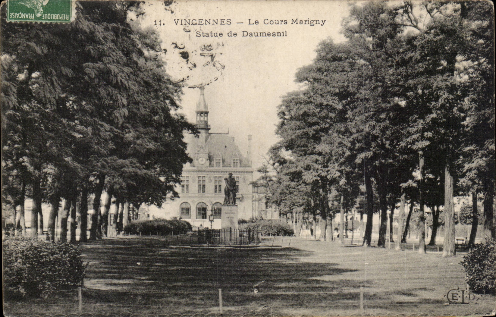 Vincennes CPA le cours Marigny statue de Daumesnil