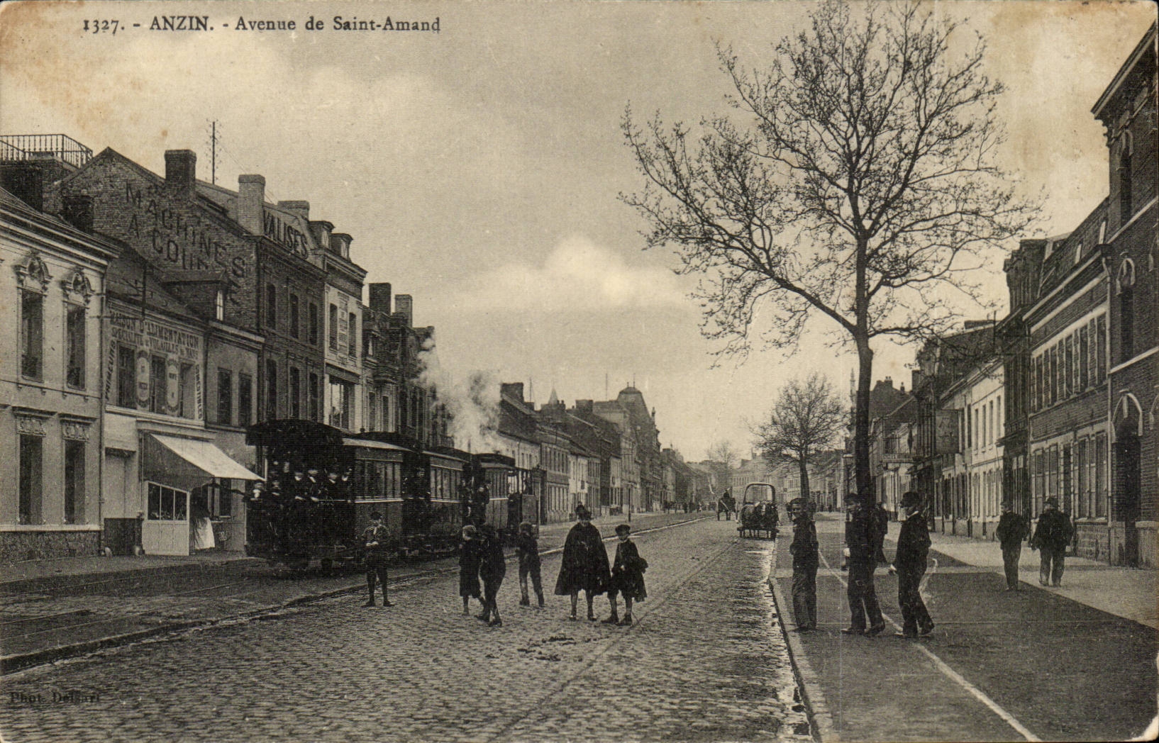 Anzin Ca„ Avenue de Saint Amand (train tramway) TOP