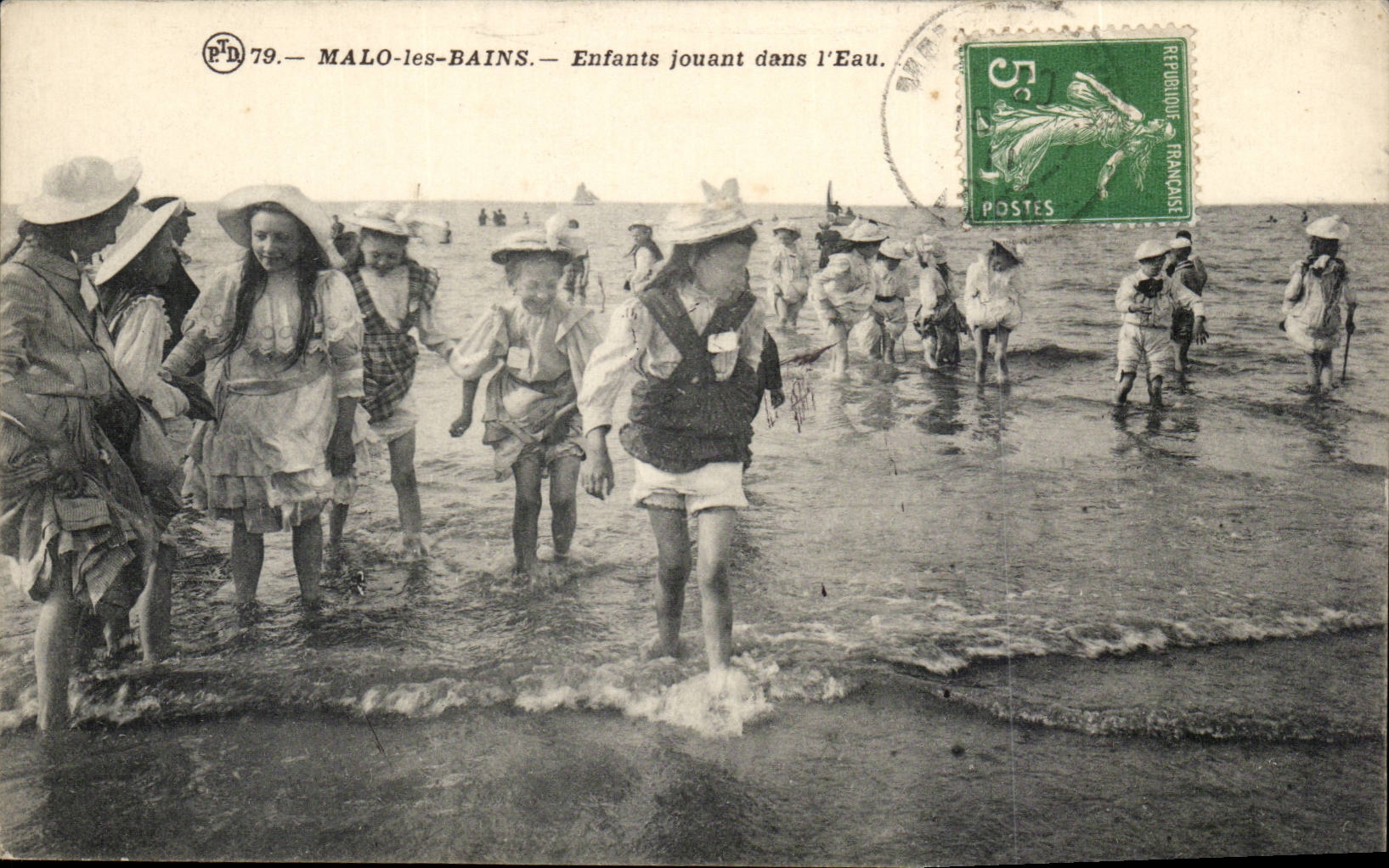 MALO-les-BAINS — Kinder, die im Wasser spielen — Verlag P.D. n°79