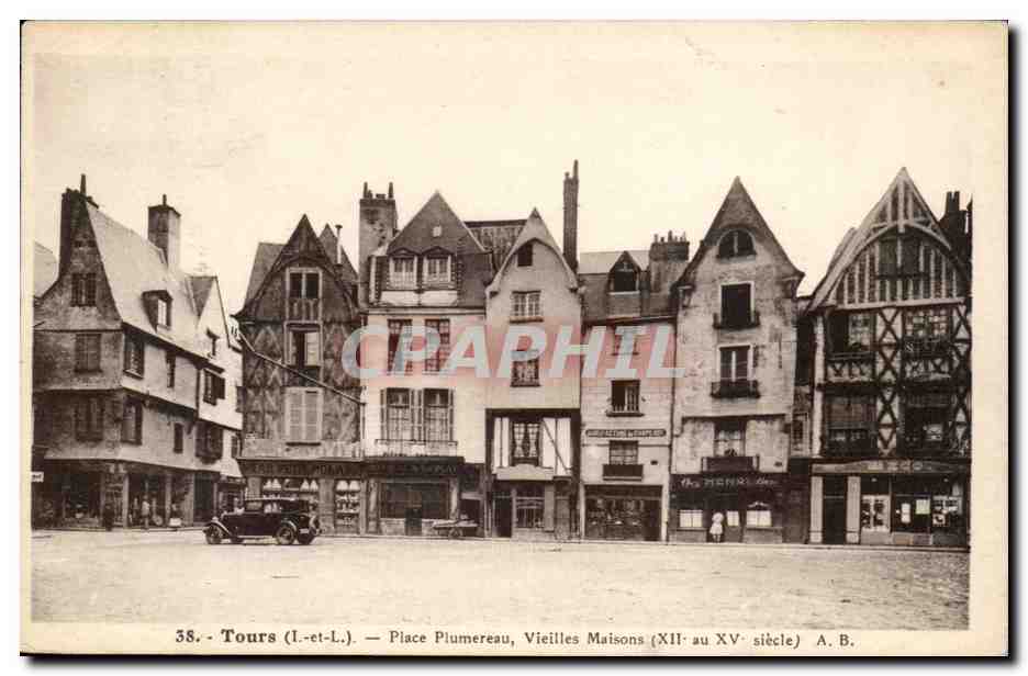 CPA Tours Place Plumereau Vieilles maisons 