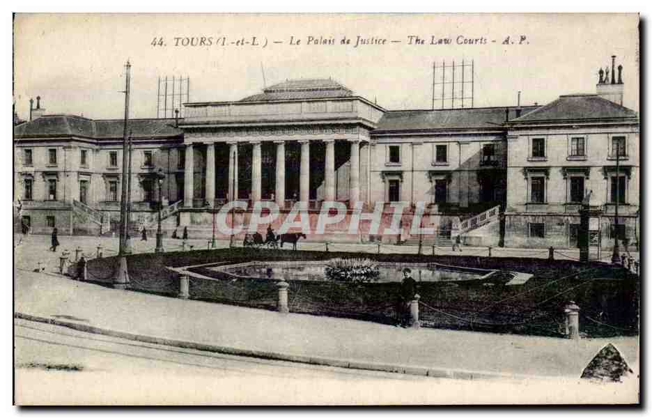 CPA Tours Le palais de justice