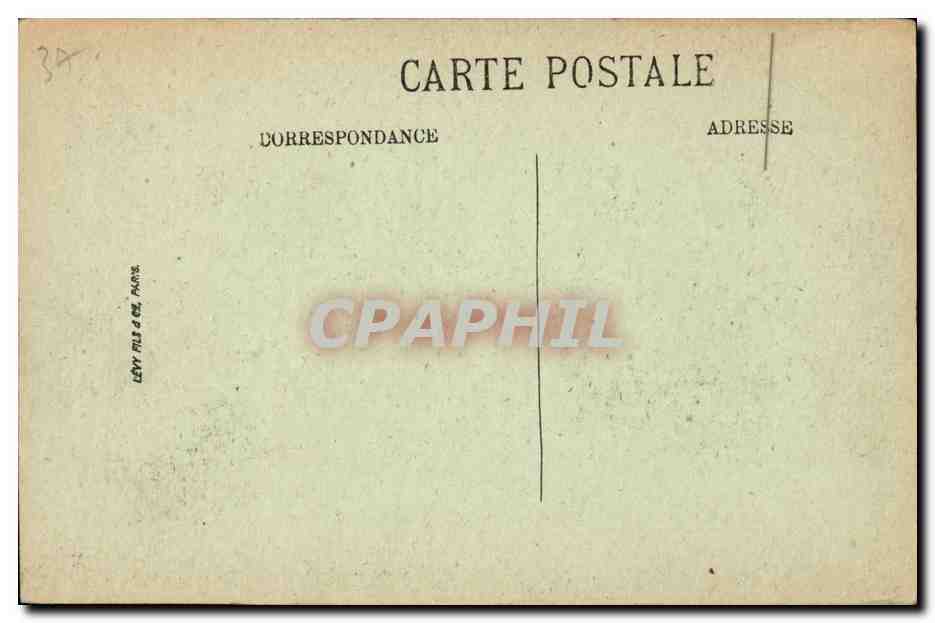Langeais - Le Chateau - Facade Interieure et l'Eglise - CPA  — Rückseite