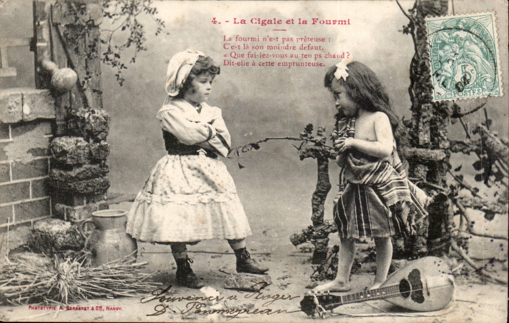 CPA Enfant La cigale et la fourmi