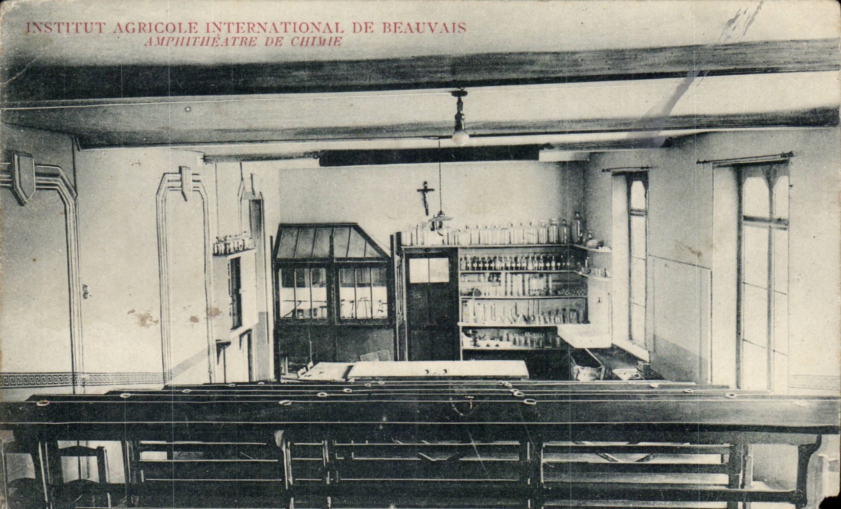Tarjeta postal antigua Instituto agrícola internacional de Beauvais Aula de química En el reverso dibujo a mano!