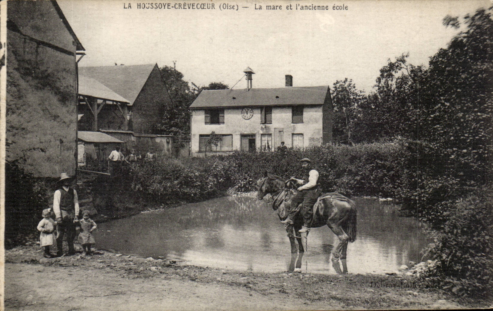 La Houssoye Crevecoeur CPA La mare et l'ancienne ecole TOP