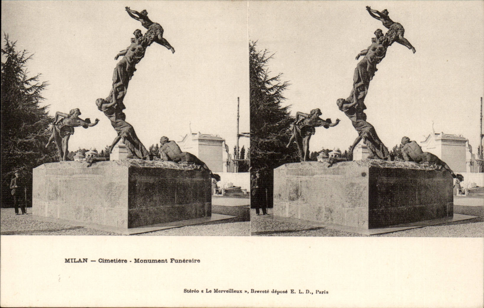 Italie Italia CPA Milan Cimetiere Monument funeraire