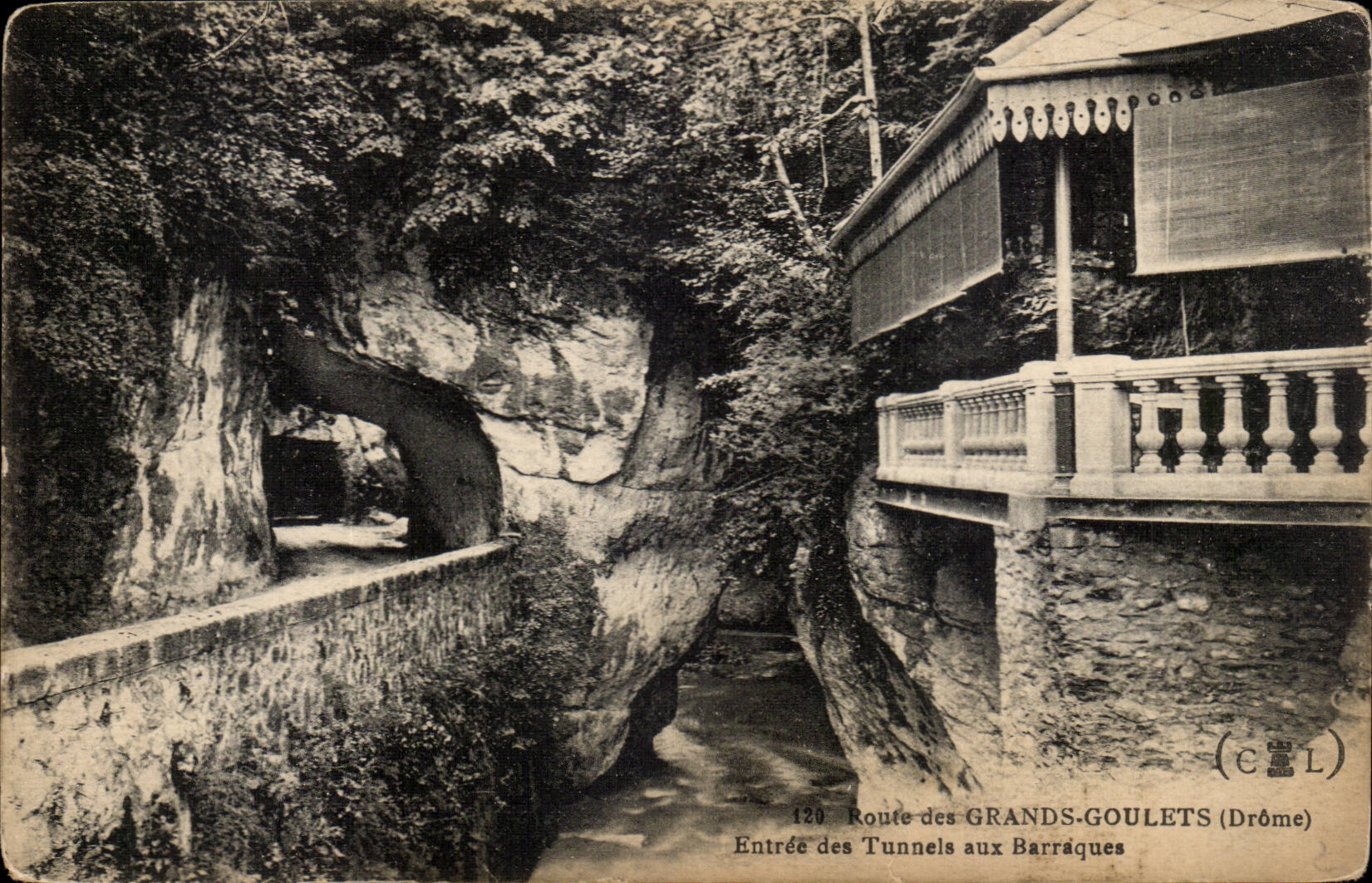 Route des Grands goulets CPA entree des tunnels aux barraques