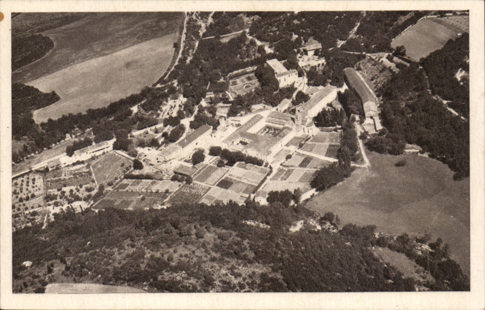 CPA Vue aerienne de Notre Dame d'Aiguebelle