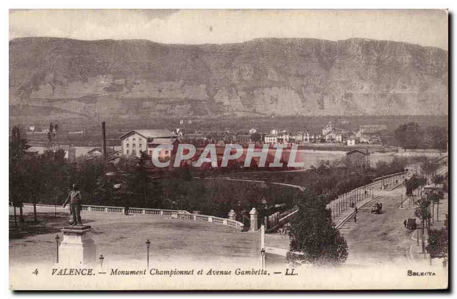 Valence CPA Monument Championnet et Avenue Gambetta