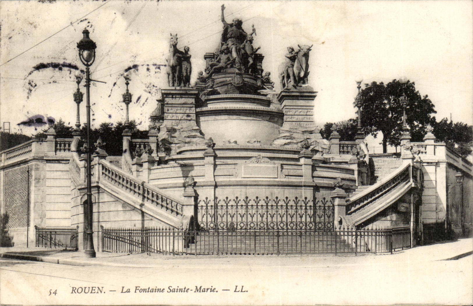 Rouen CPA la fontaine Sainte Marie