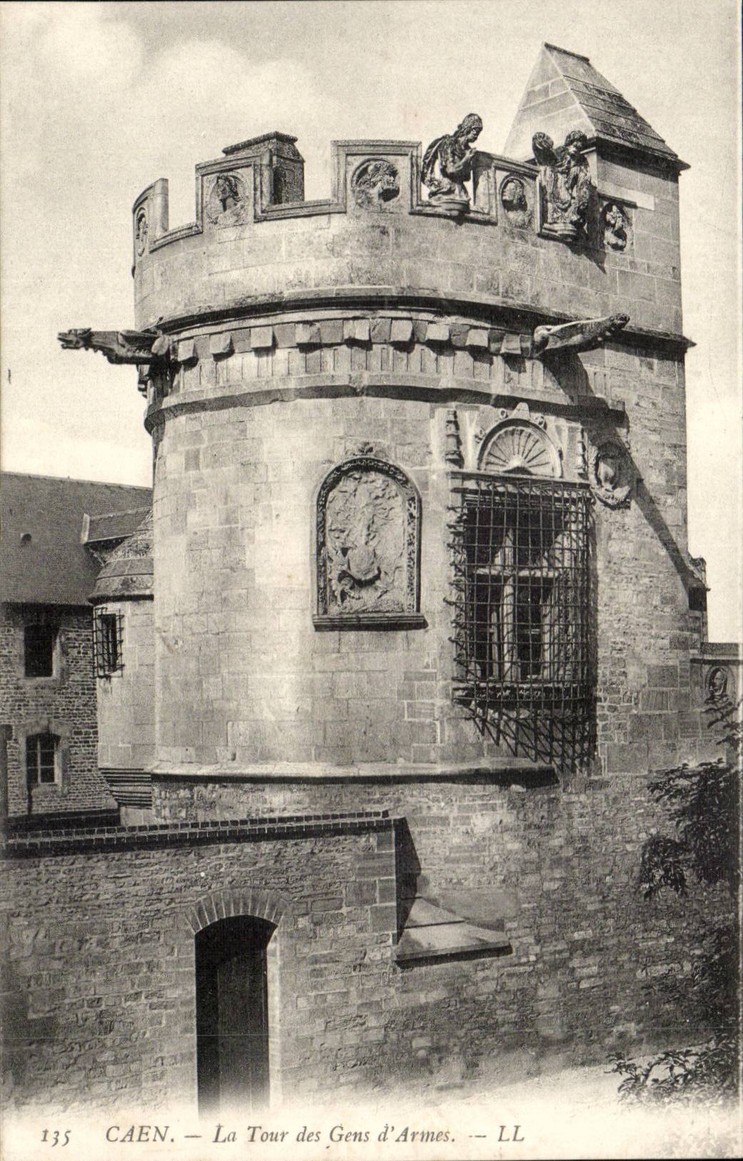 Caen CPA La tour des gens d'armes