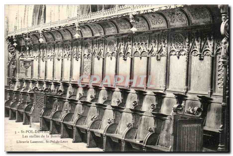Saint Pol de Leon CPA Les stalles de la basilique