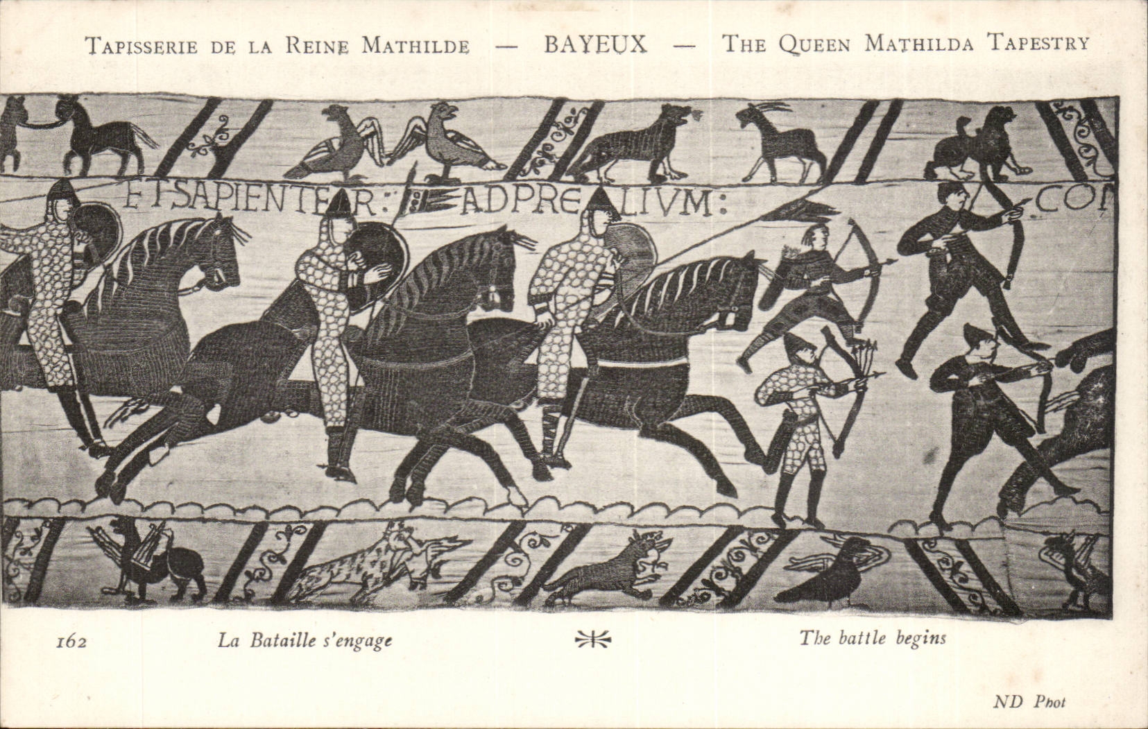 CPA Tapisserie de la reine Mathilde Bayeux La bataille s'engage