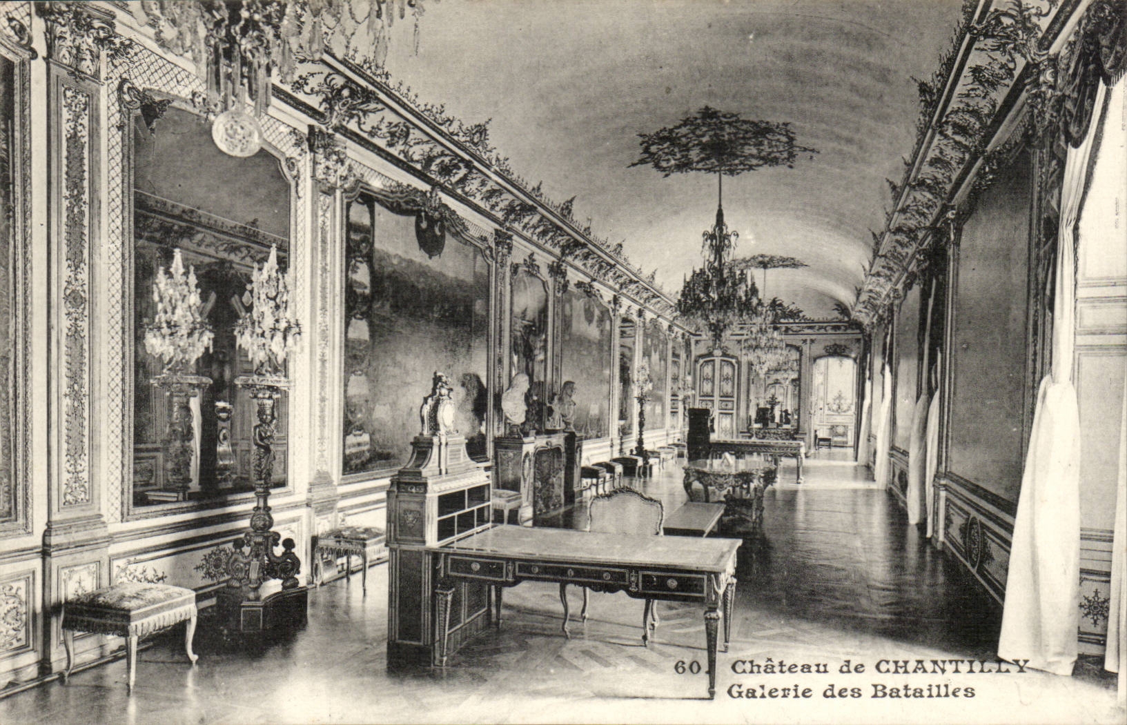 CPA Chateau de Chantilly Galerie des batailles
