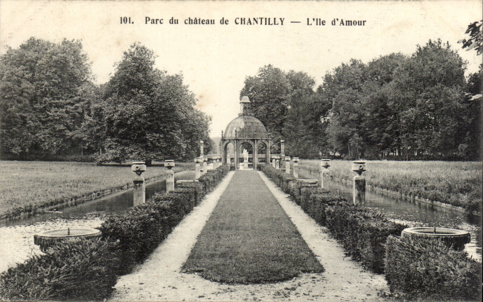 CPA Chateau de Chantilly L'ile d'amour