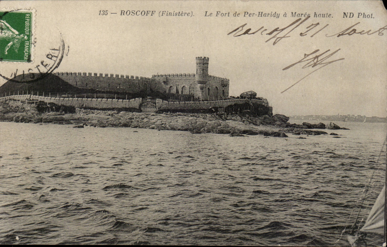 Roscoff CPA Le fort de Per Haridy a maree haute