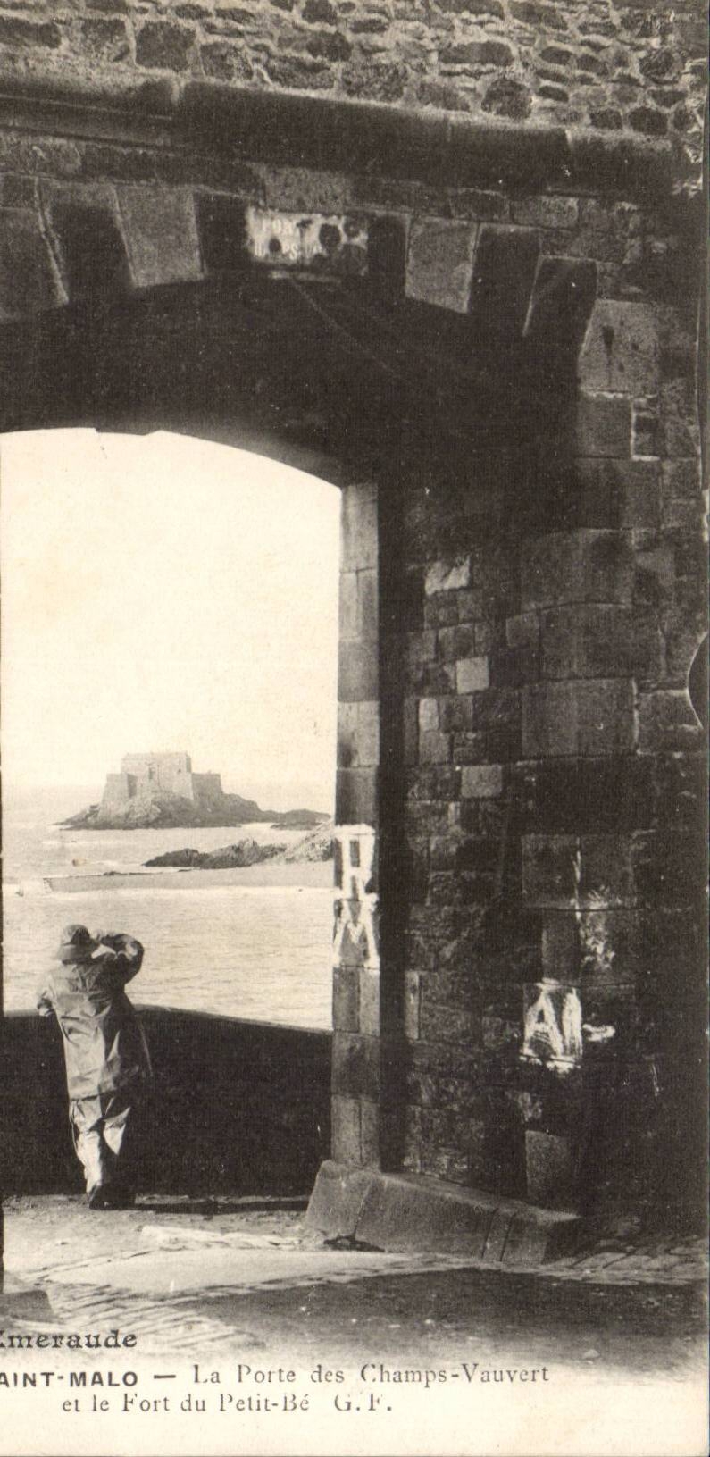 Saint-Malo — La Porte des Champs-Vauvert et le Fort du Petit-Bé — G.P.