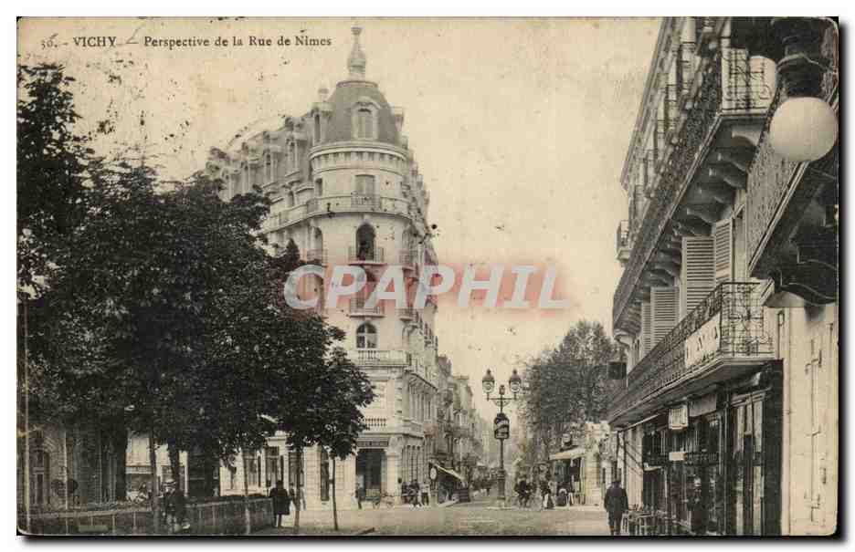 Vichy — Perspective de la Rue de Nîmes — éditeur inconnu, n° 56
