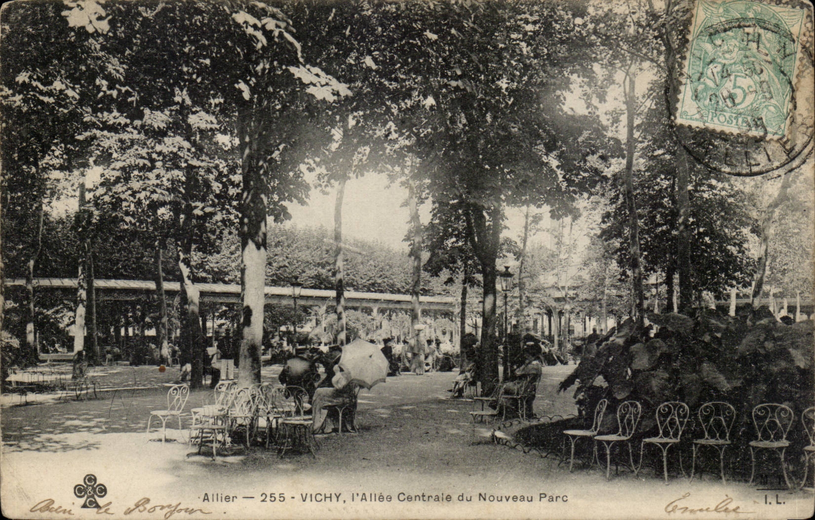 Vichy - L'Allee Centrale du Nouveau Parc - CPA 