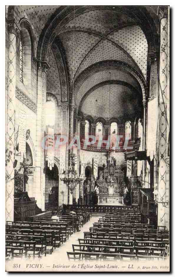 Vichy - Interieur de l'Eglise Saint Louis - CPA 
