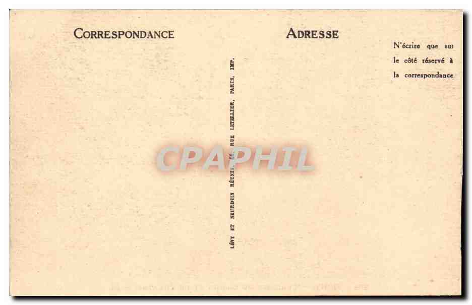Vichy - Terrasse du Casino et le Theatre - CPA  — Verso