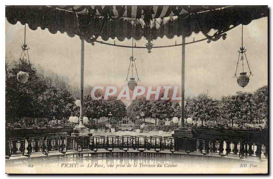 Vichy — Der Park, Ansicht vom Casino-Terrassen — ND Plot