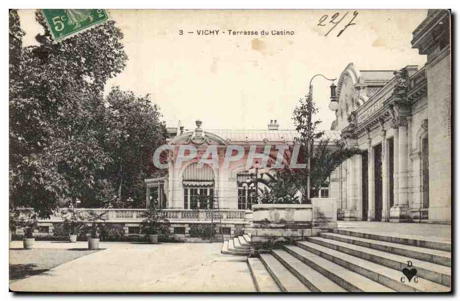 Vichy - Terrasse du Casino - CPA 