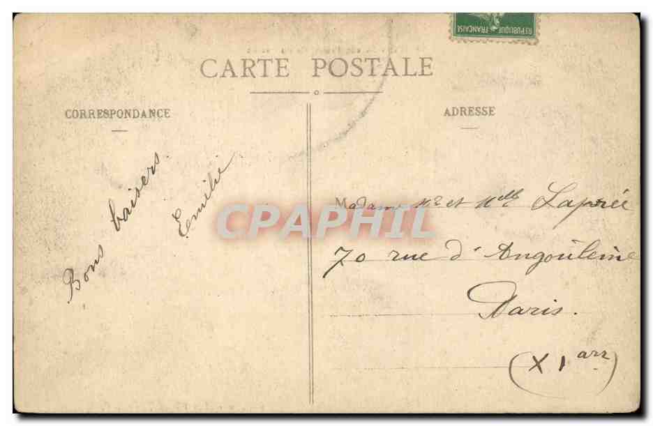 Vichy - Facade Principale du Casino - CPA  — Verso