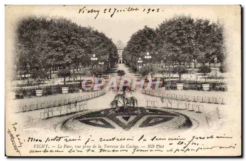 Vichy - Le Parc vue prise de la Terrasse du Casino - CPA 