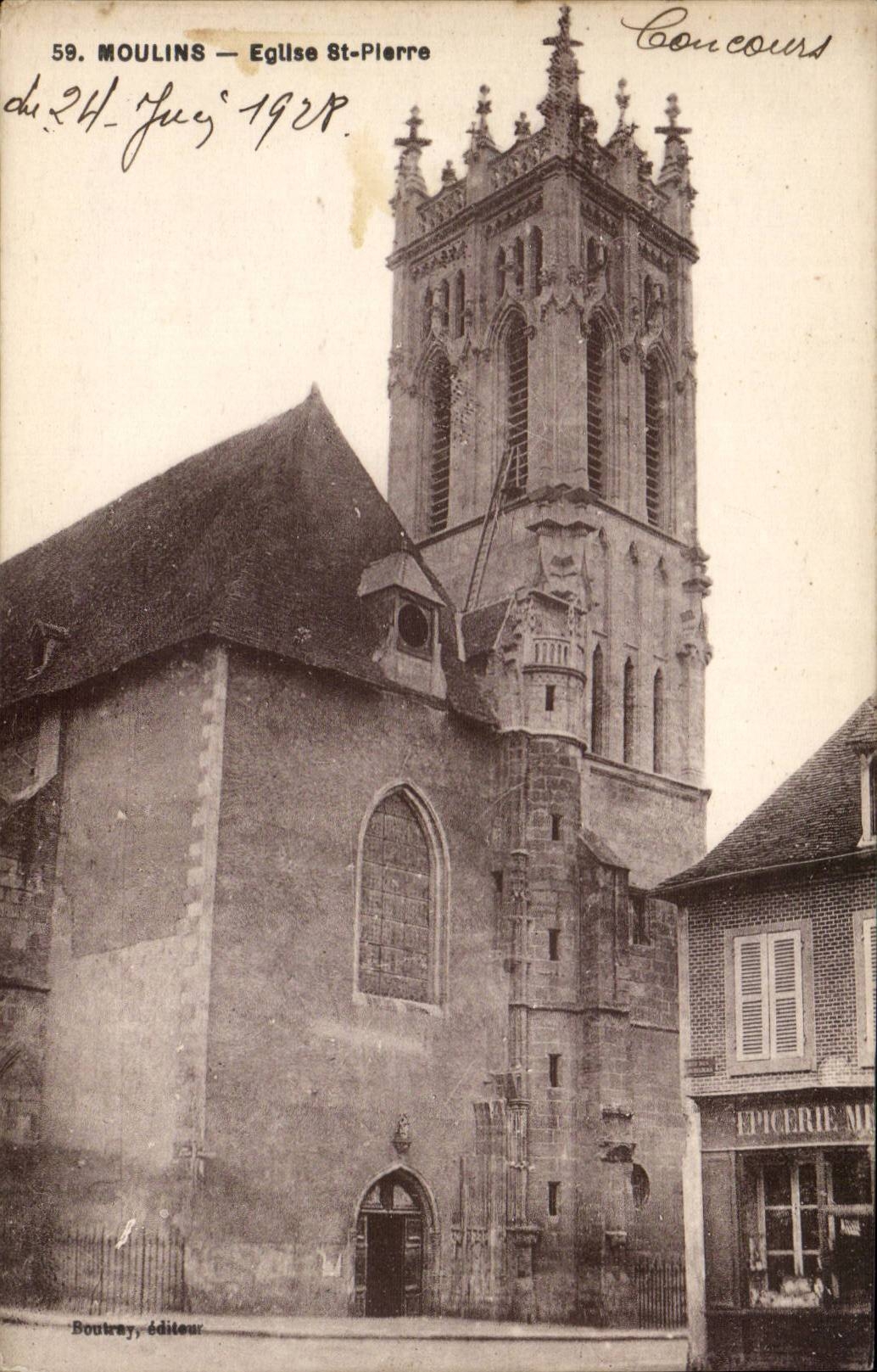 Moulins - Eglise Saint Pierre - CPA 
