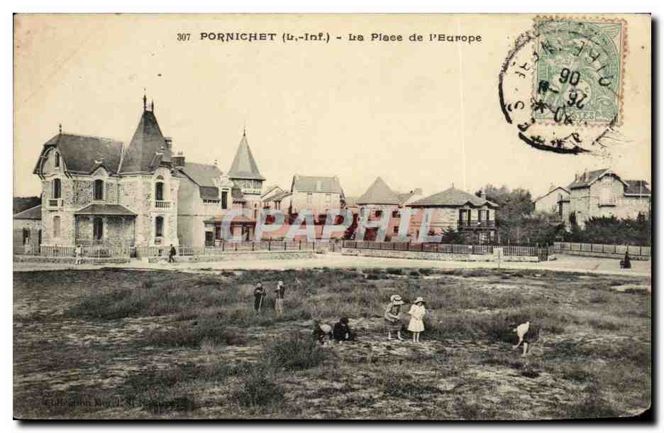 Pornichet - Le Place de L'Europe - feuillet decolle - CPA 