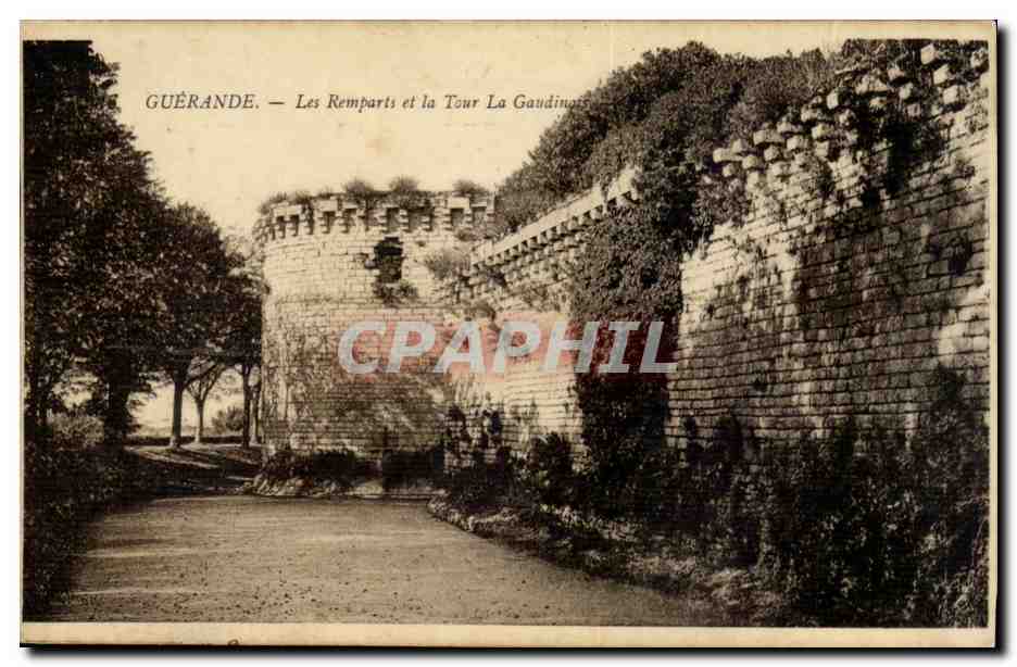 Guerande - Les Remparts et la Tour La Gandinais - CPA 