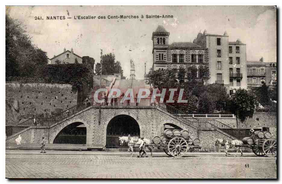 NANTES — L'Escalier des Cent-Marches à Sainte-Anne — éditeur R. Chapeau, n°241