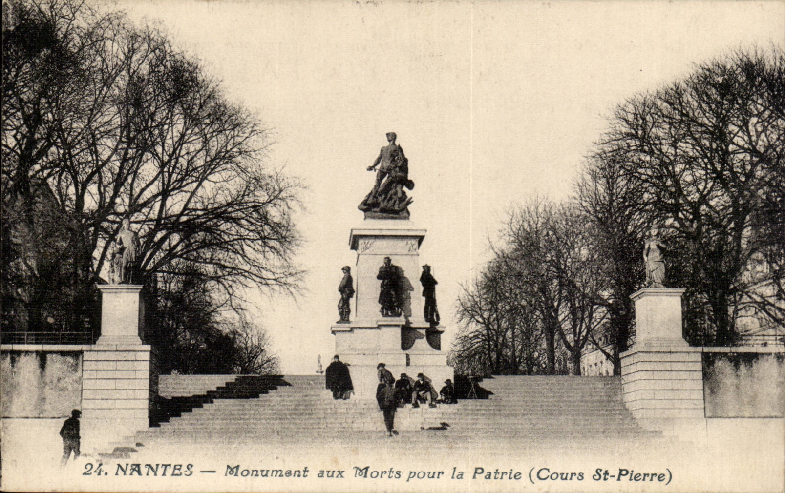 Nantes - Monument aux Morts pour la Patrie - CPA 